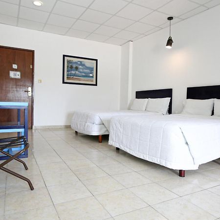 Hotel & Suites Arges - Centro 切图马尔 外观 照片