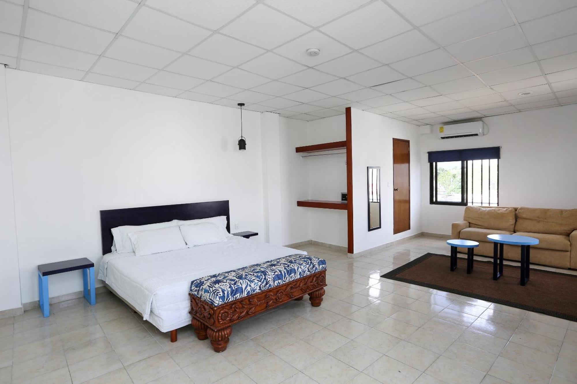 Hotel & Suites Arges - Centro 切图马尔 外观 照片