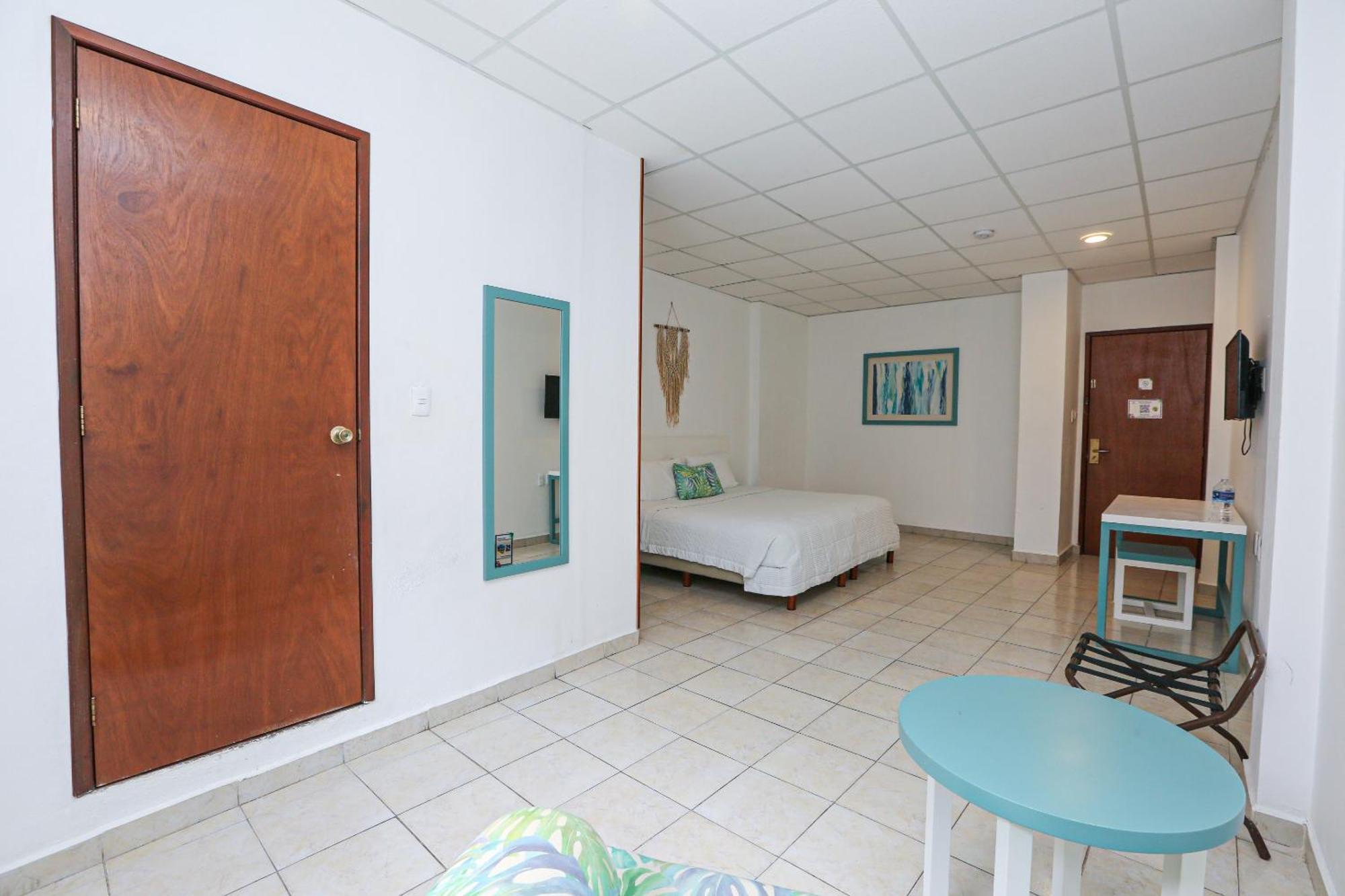 Hotel & Suites Arges - Centro 切图马尔 外观 照片