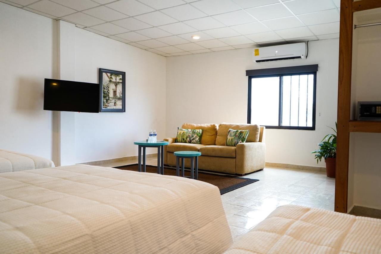 Hotel & Suites Arges - Centro 切图马尔 外观 照片